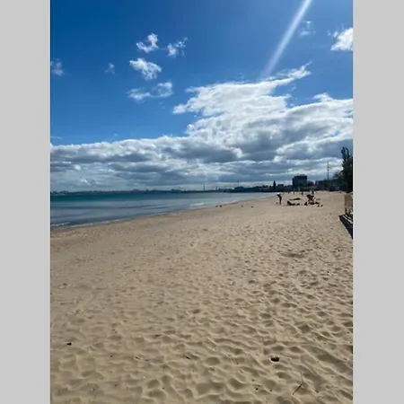 Amazing 30 Seconds From The Beach Apartment *